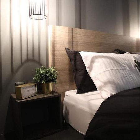 Super Stylish Apartments In The Heart Of Athens! Экстерьер фото